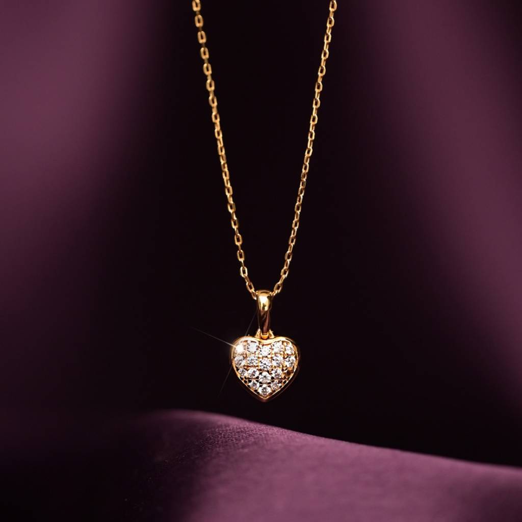 Cute Heart Diamond Necklace | 18K Gold Vermeil : NK334