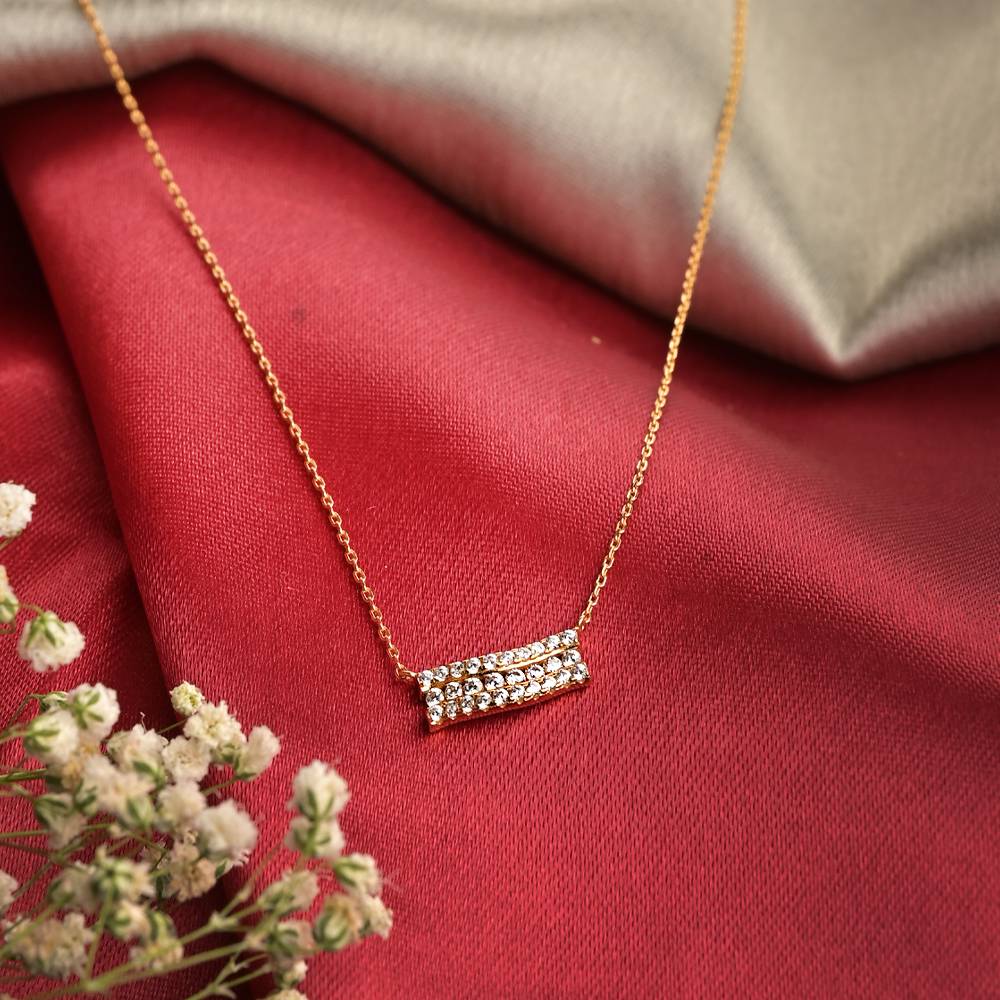 Diamond Wavy Necklace | 18K Gold Vermeil : NK336