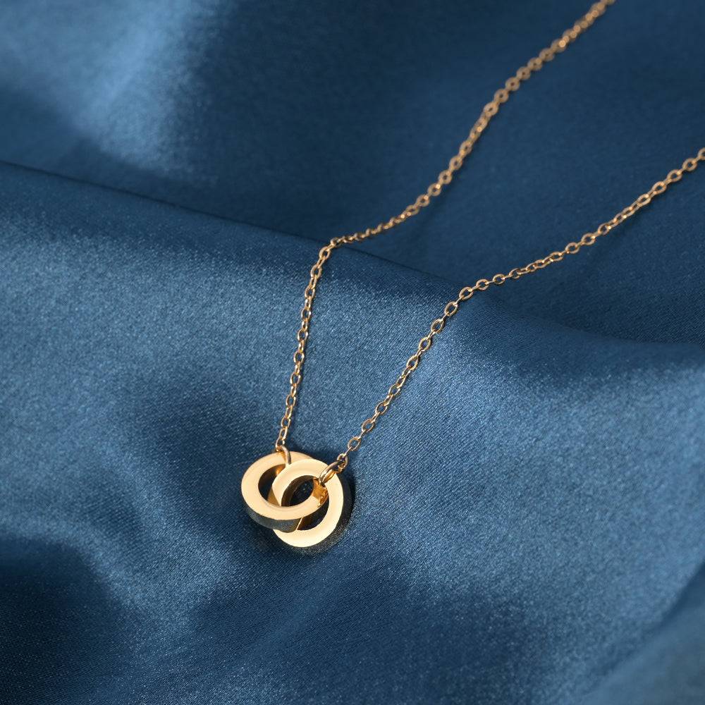 Linked Circles Harmony Necklace : NK372