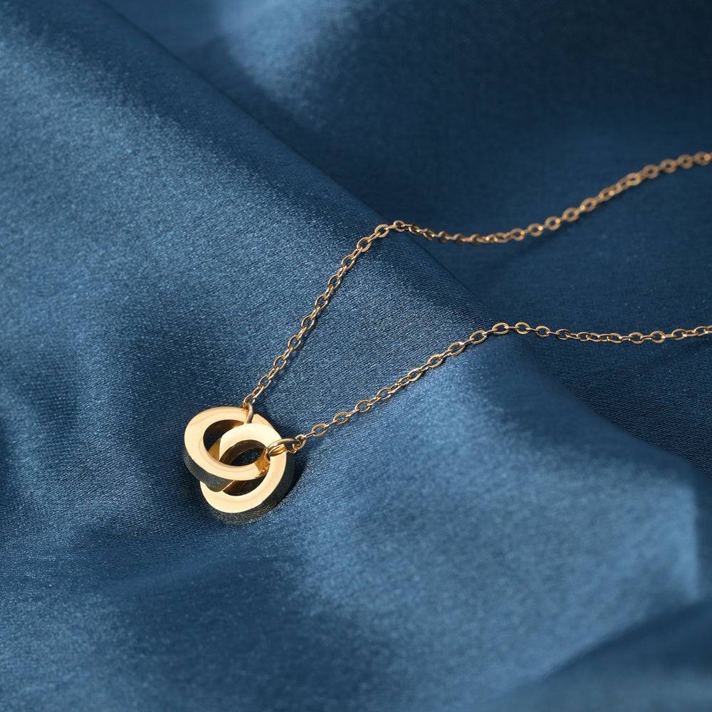 Linked Circles Harmony Necklace : NK372