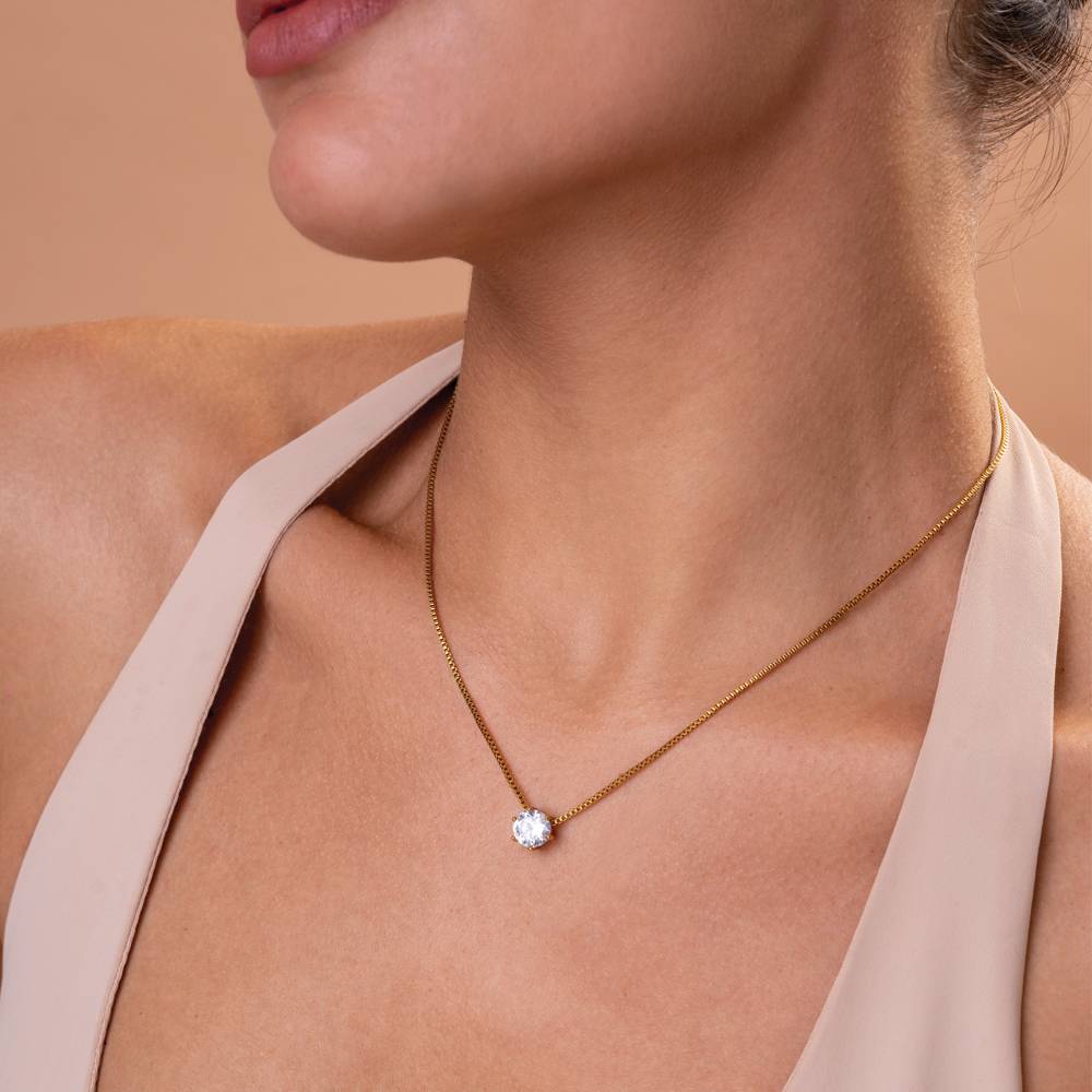 Round Solitaire Necklace : NK390