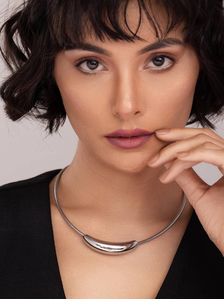 Crescent Arc Necklace : NK472-S