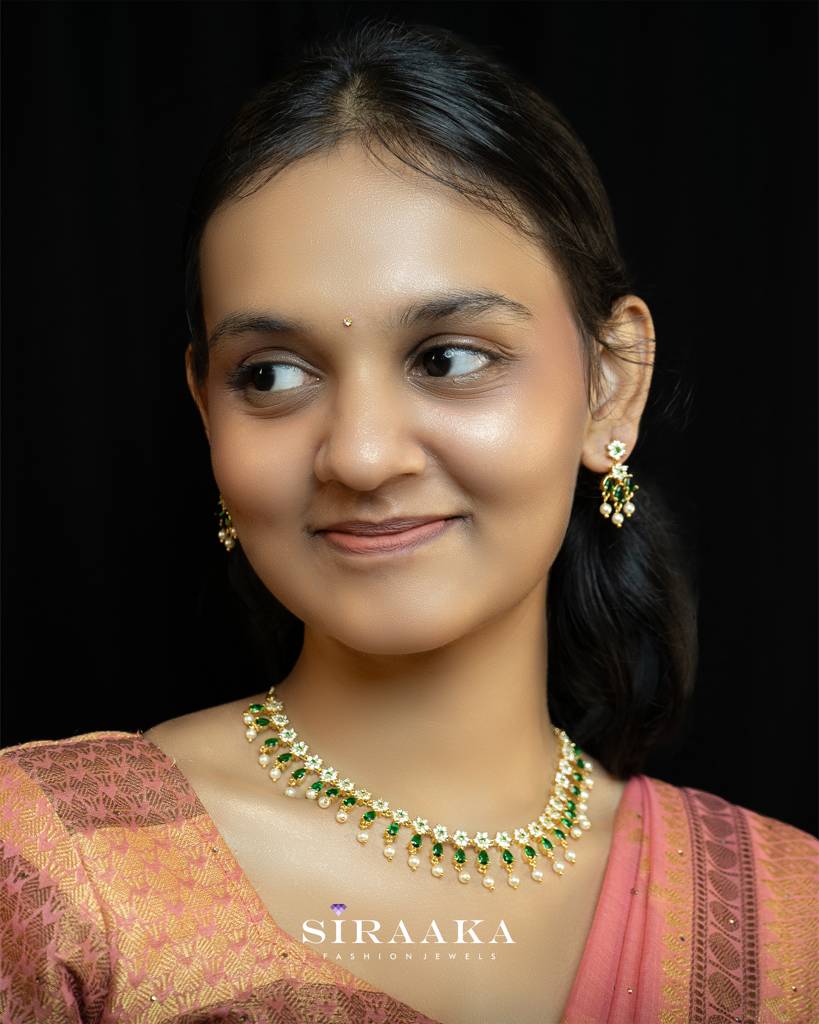Green Zircon/Ad Short Necklace : NK540A