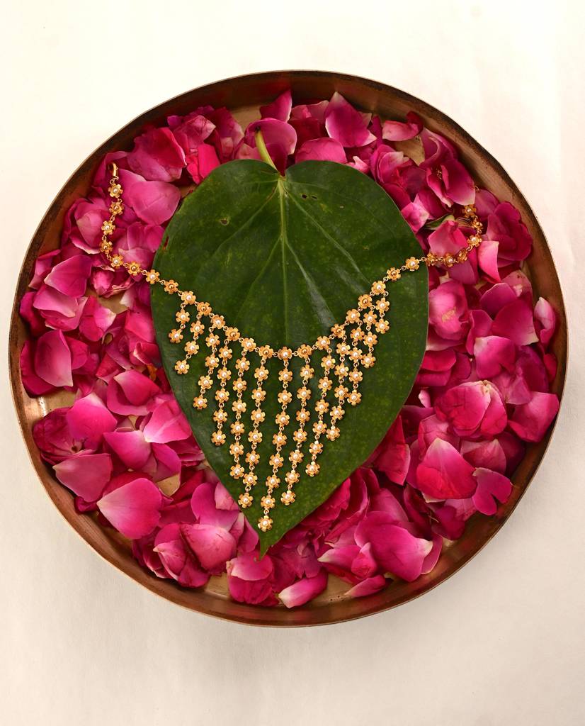 Gul Neckpiece : NKGN055