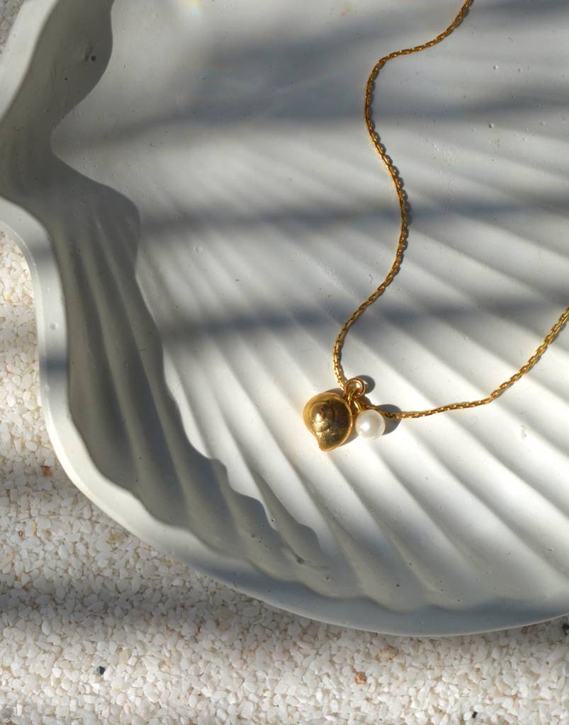 Sundial Neckpiece : SundialNeckpiece