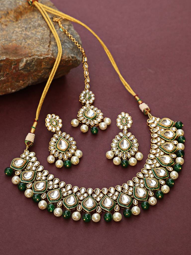 Gold-Plated Kundan-Studded & Pearl Beaded Jewellery Set : NL-JS21-40084