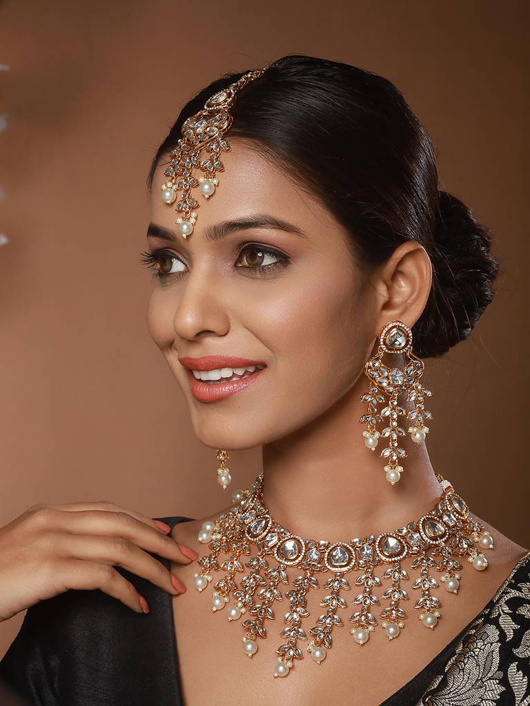 Gold Plated Stones Studded & Beaded Jewellery Set : NL-JS23-40367