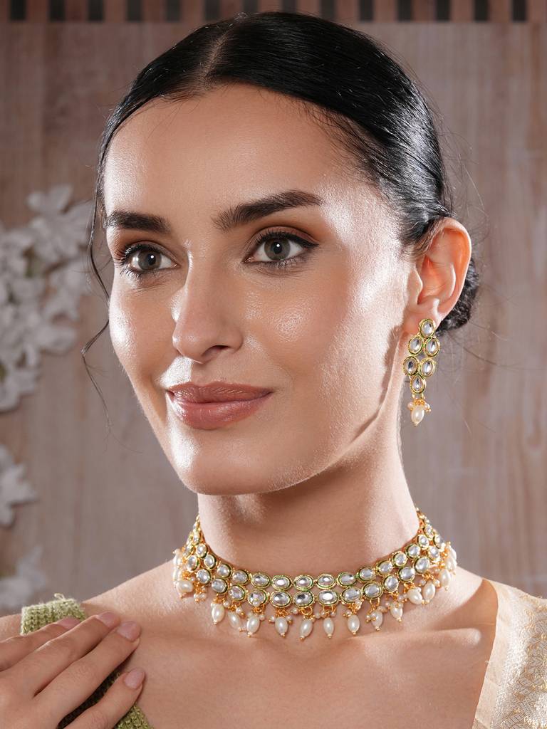 Gold-Plated Kundan-Studded & White Beaded Handcrafted Jewellery Set : NL-JS25-40453