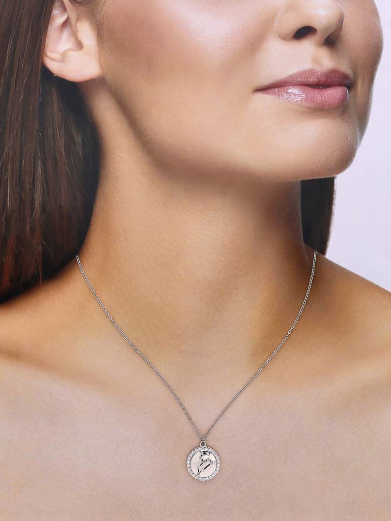 Sterling Silver Minimalistic Leo Single Zodiac Chain Necklace : NLCS118-S-NA