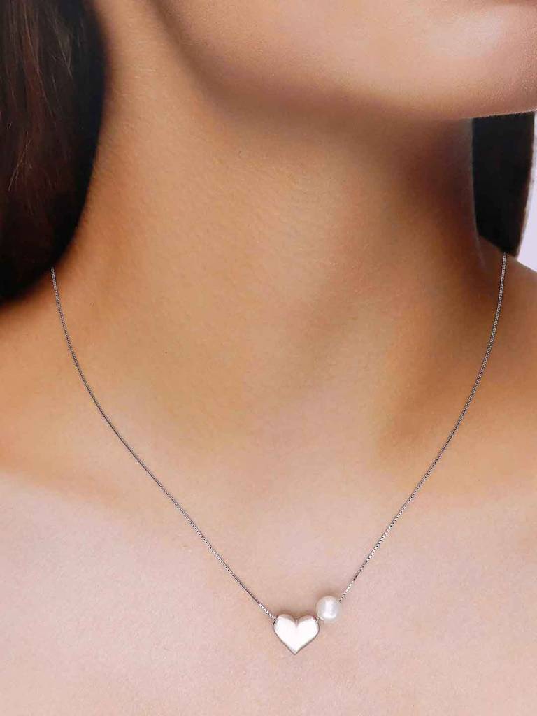 Sterling Silver Chic Heart & Pear Necklace : NLCS512-S-NA