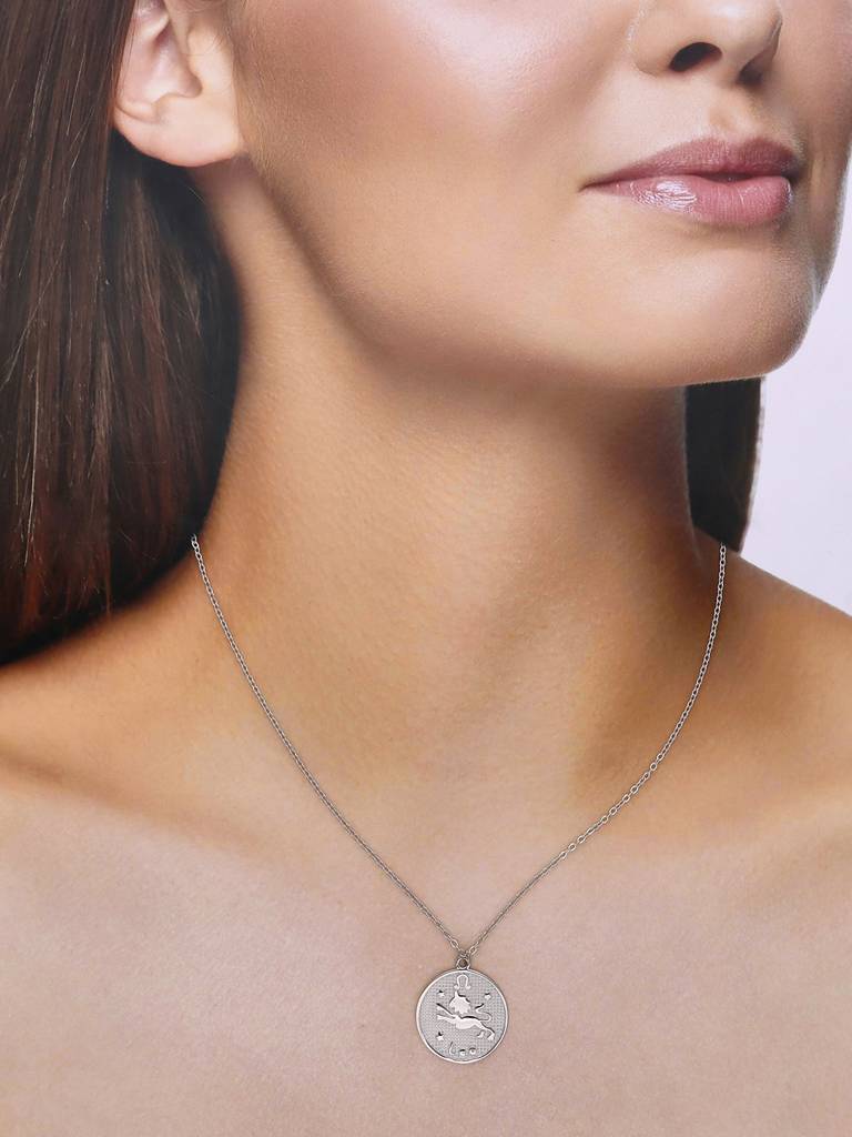Sterling Silver Minimalistic Leo Zodiac Engraved Disc Chain Necklace : NLCS78-S-NA
