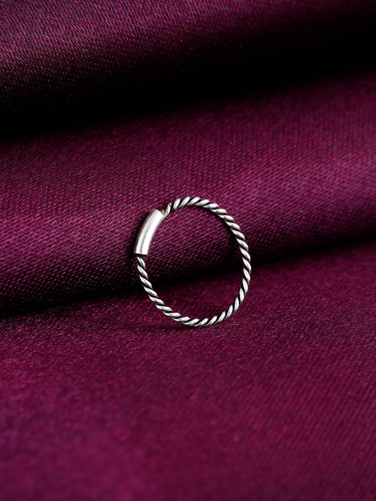 Giva 925 Sterling Silver Oxidised Silver Simple Nose Ring