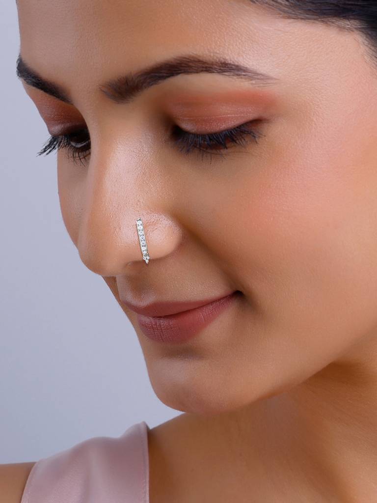 Silver Riyaaz Nose Pin (Clip On) : NP0220