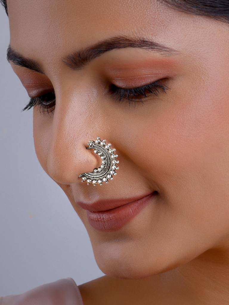 Silver Oxidised Silver Half-Moon Nose Ring : NP062