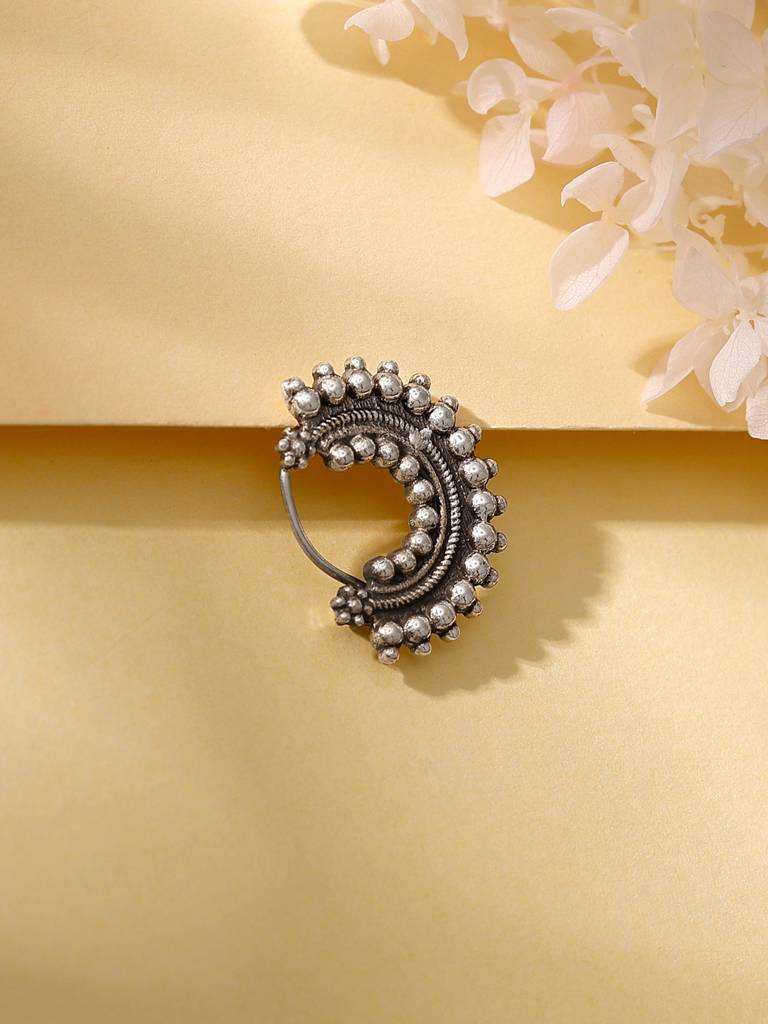 Silver Oxidised Silver Half-Moon Nose Ring : NP062