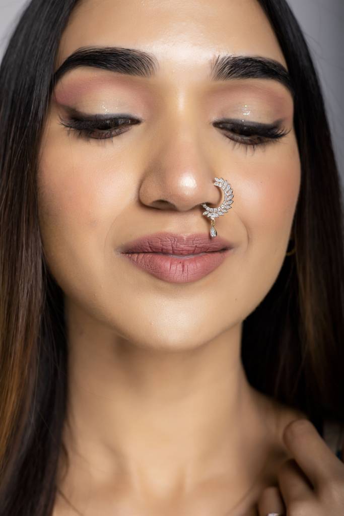 KuberBox 18K Yellow Gold Atricia Diamond Nose Ring
