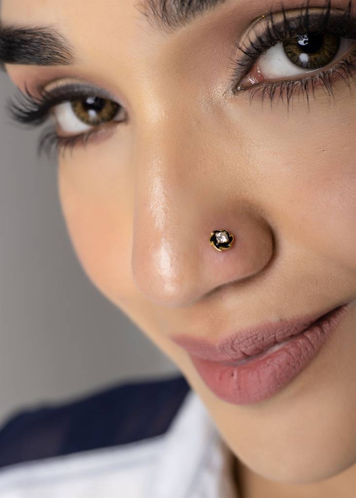 KuberBox 18K Yellow Gold Spinning Disc Nose Stud