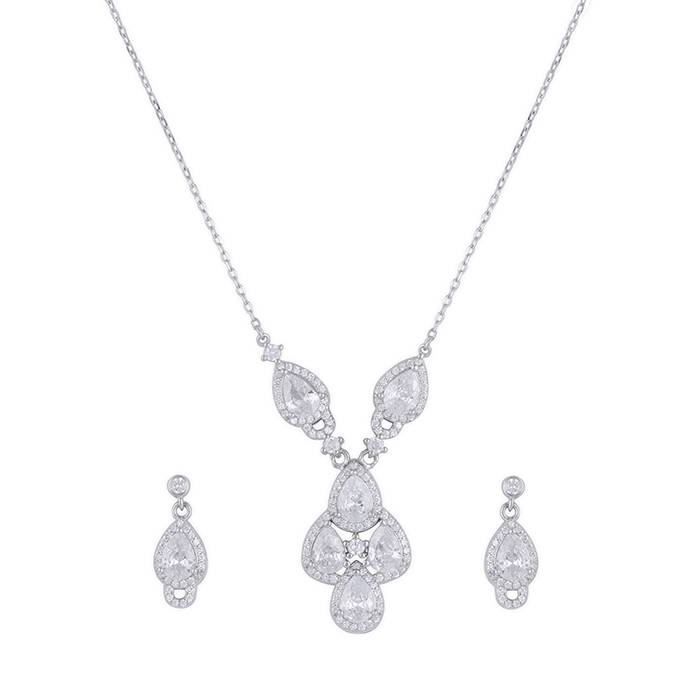Pear-Fiction Necklace Set