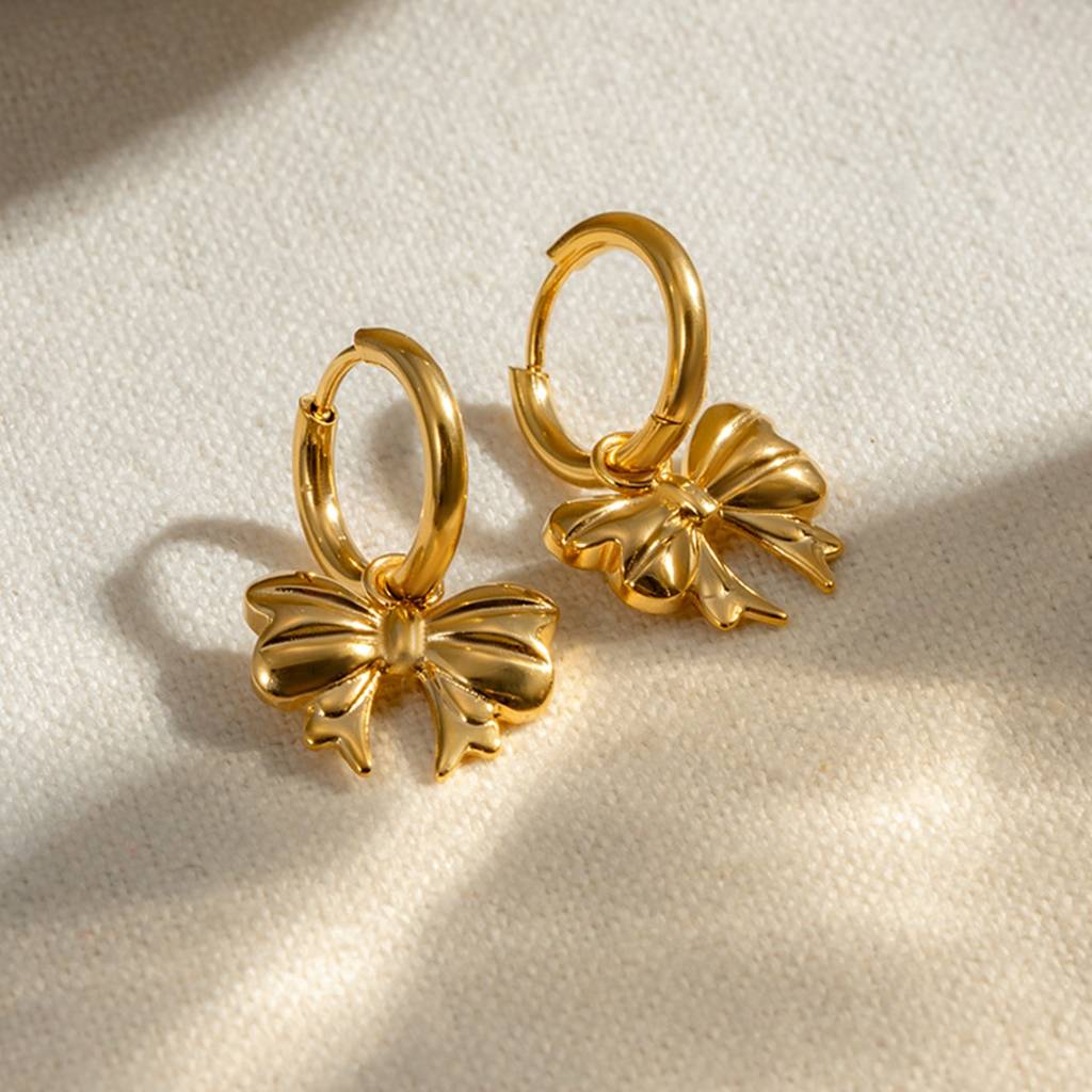 18K Gold Plated Waterproof Anti-Tarnish Ribbon Bow Pendant And Studs Set : ANX0125PS215C