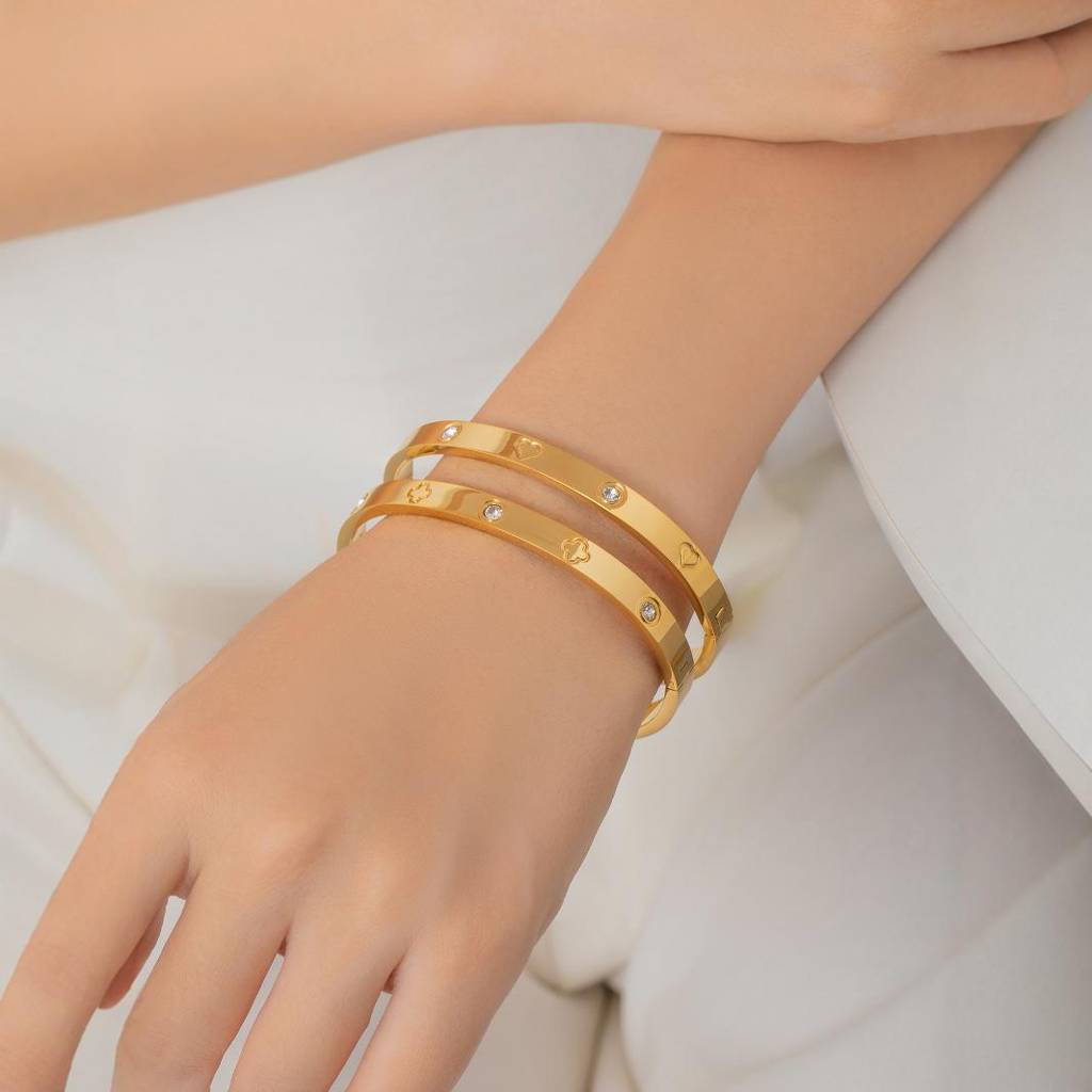 18K Plated Waterproof Anti-Tarnish Clover And Zircon  Bangle Bracelet : ASJ0125B2247G