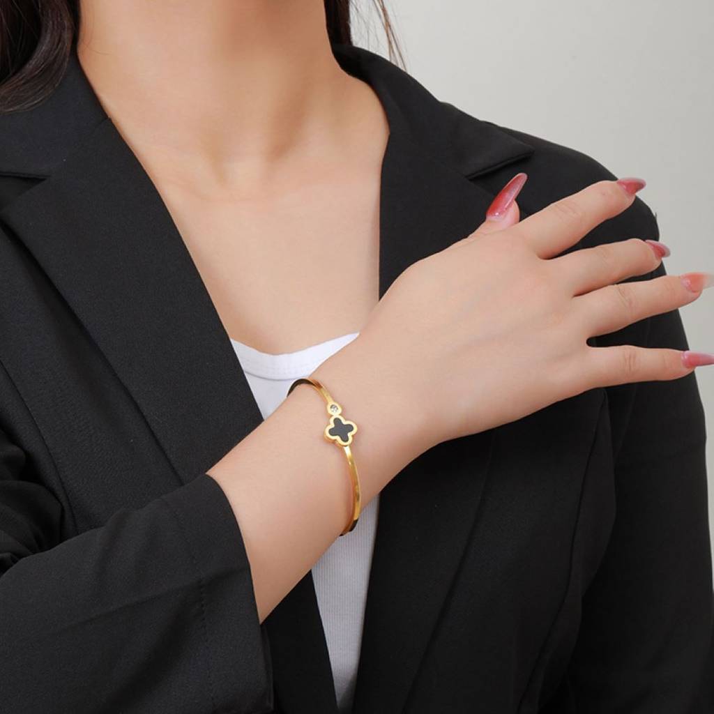 18K Plated Waterproof Anti-Tarnish Black Clover And Zircon  Bangle Bracelet : ASJ0125B2255G