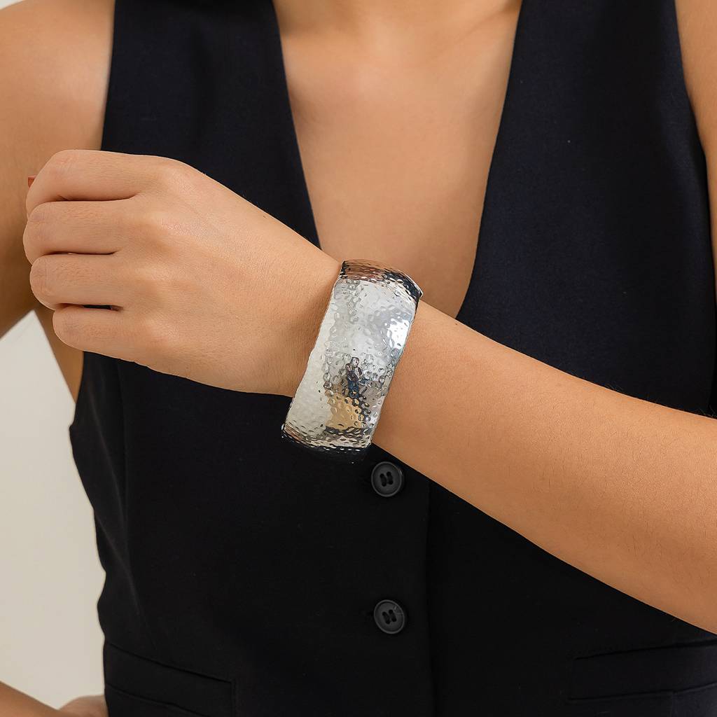 Shiny Gold/Silver Plated Anti-Tarnish Bold Hammered Chunky Open Bangle Bracelet : ADN0525B367S
