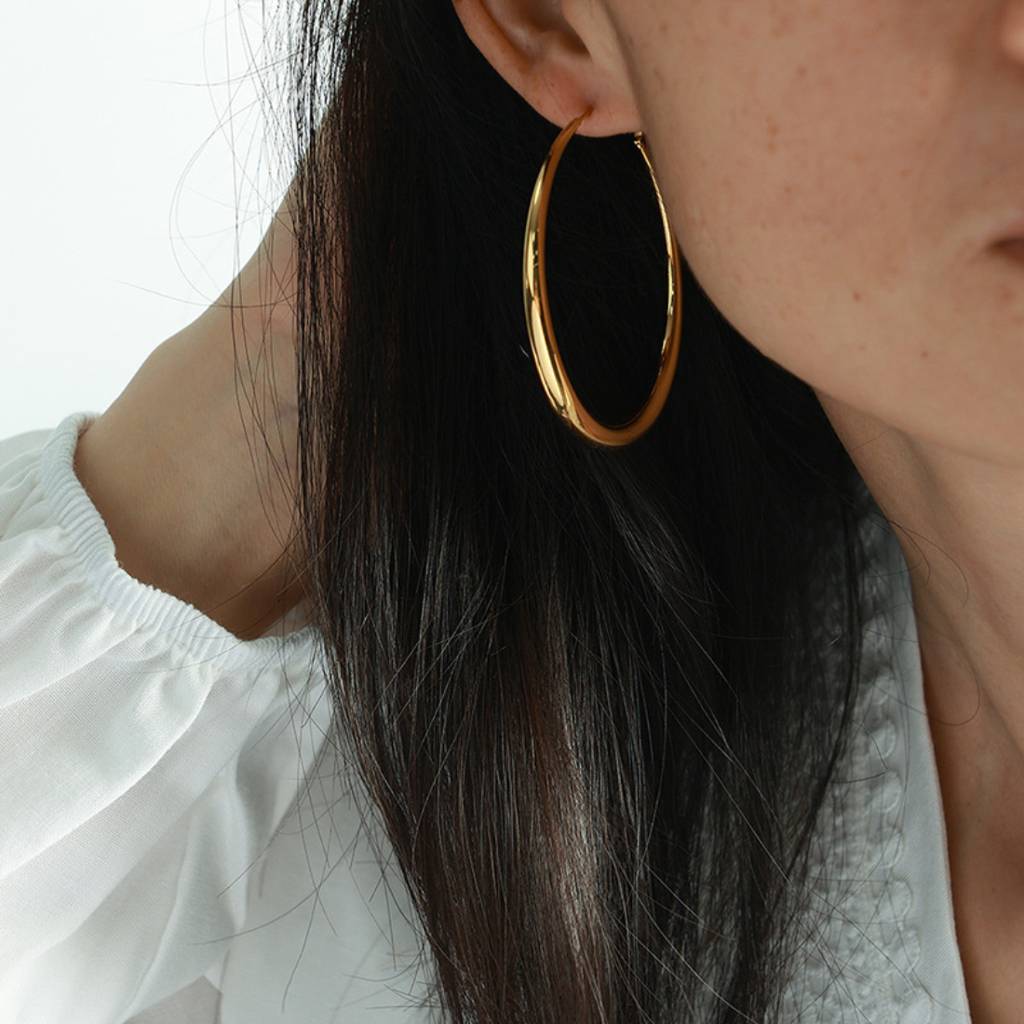 18K Gold Plated Waterproof, Anti-Tarnish Big Round Hoops Earrings : AOU0125E02G