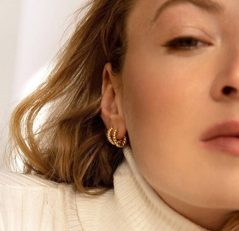 Set Of 2 Pairs Of 18K Plated Waterproof Anti-Tarnish Twisted Hoop Earrings : AWU0125E361GC4