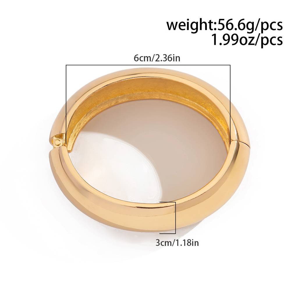 Gold Plated Glossy Bold Chunky Statement Open Bangle Bracelet : AMU0125B731G