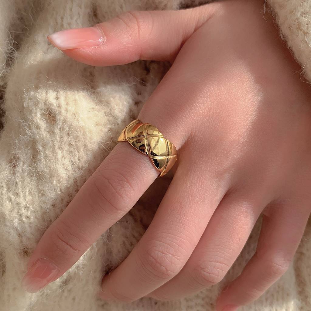 Mens 18K Gold Plated Waterproof Anti-Tarnish Bold Chunky Quilt Design Ring : AFC0125R097W_6_M