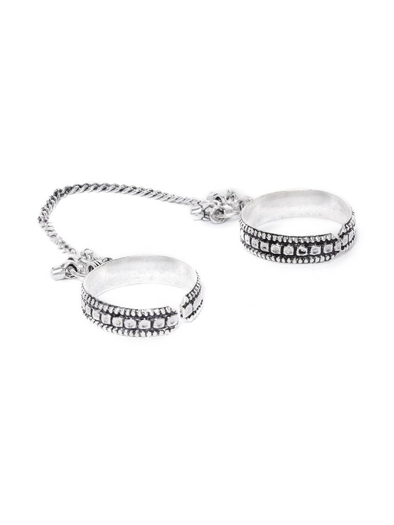 Firoza Oxidized Silver Toned Chain Linked Two Finger Ring : OXYRNG692