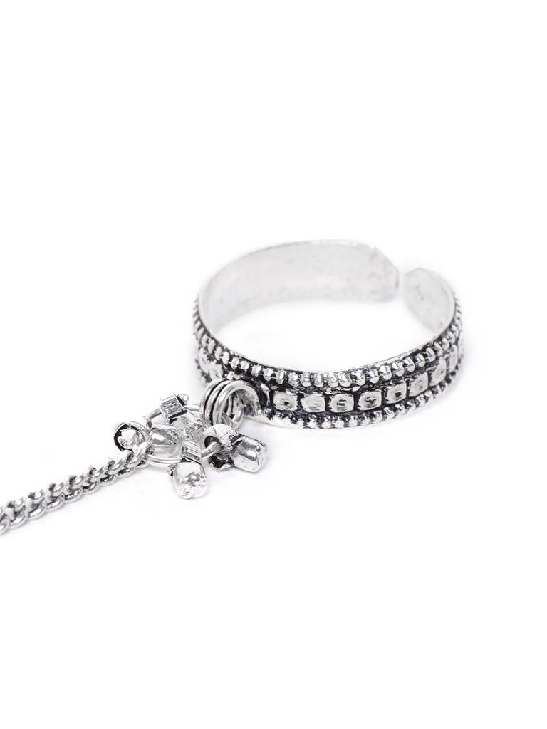Firoza Oxidized Silver Toned Chain Linked Two Finger Ring : OXYRNG692