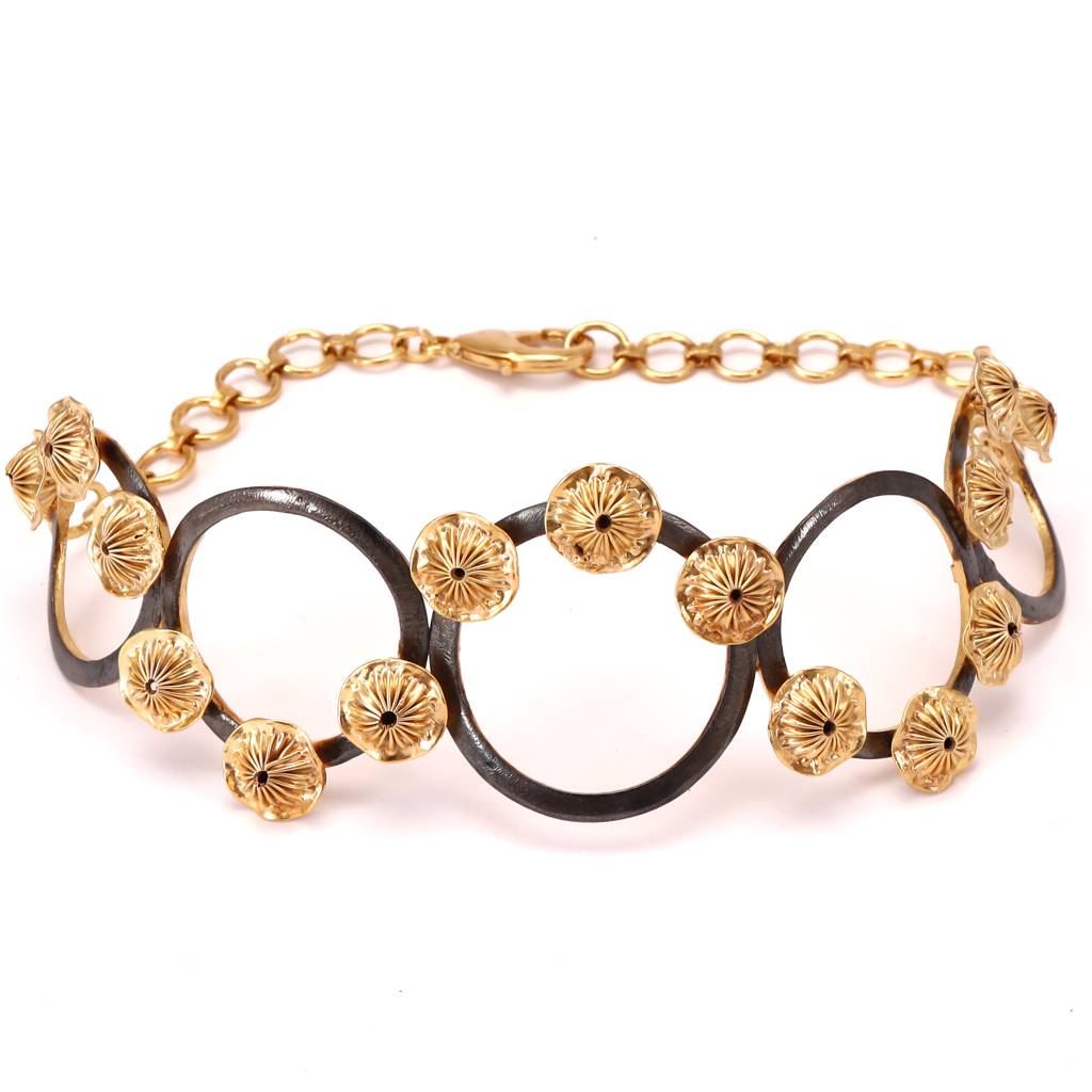 Golden Cove Handcrafted Choker : OY-2005
