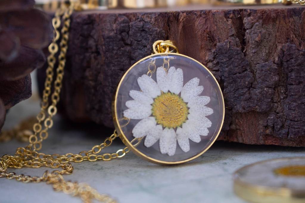 Ophelia- The Soulful Daisy : LA-FF-OP-SD-G-2