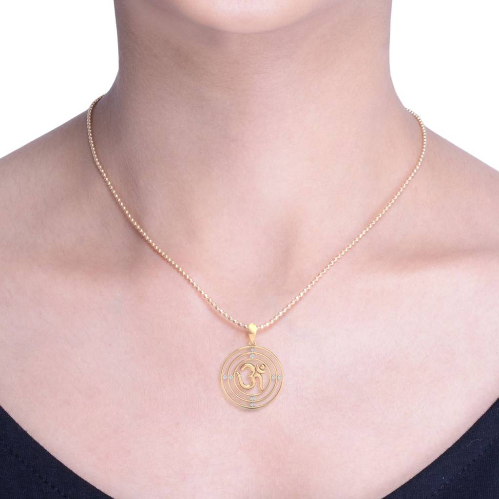 KuberBox 18K Yellow Gold Concentric Loops Om Pendant