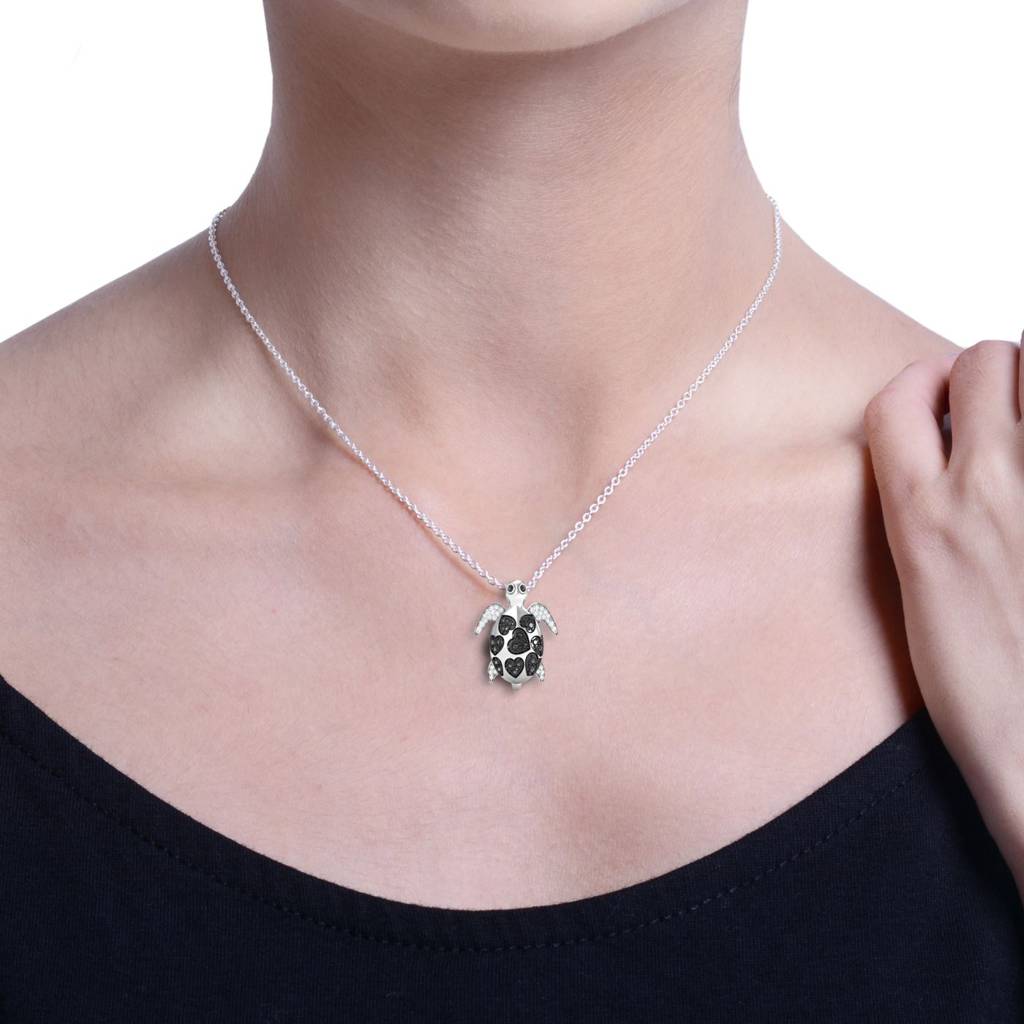 KuberBox 18K White Gold Tortoise Black Diamond Pendant