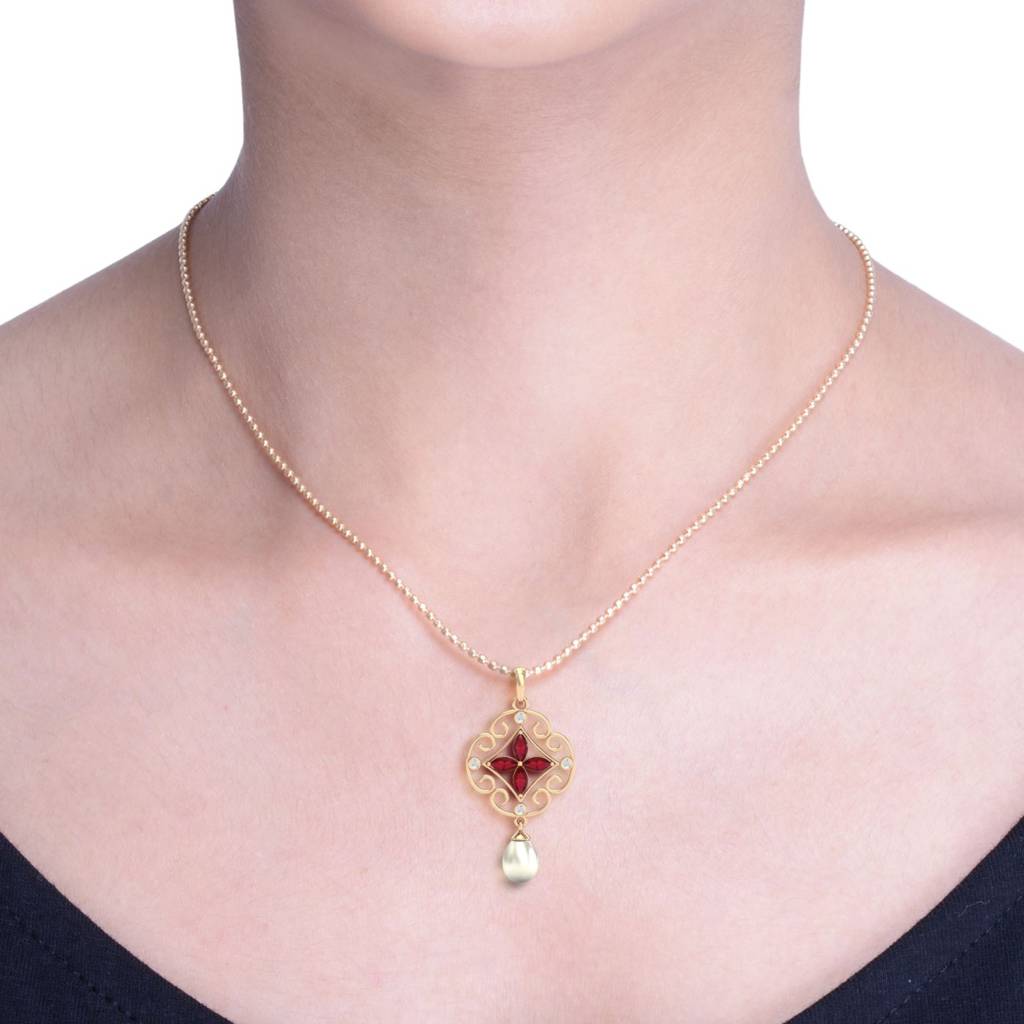 KuberBox 18K Yellow Gold Royal Ethnic Ruby Pendant