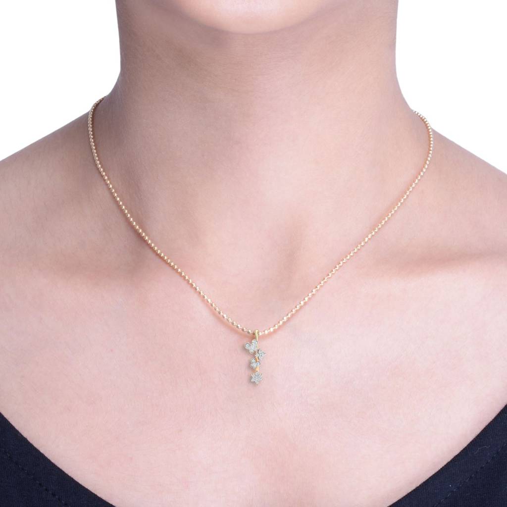 KuberBox 18K Yellow Gold Feminine Fluttery Pendant