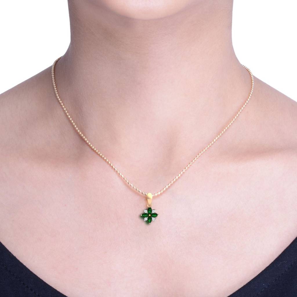 KuberBox 18K Yellow Gold Flora Emerald Pendant