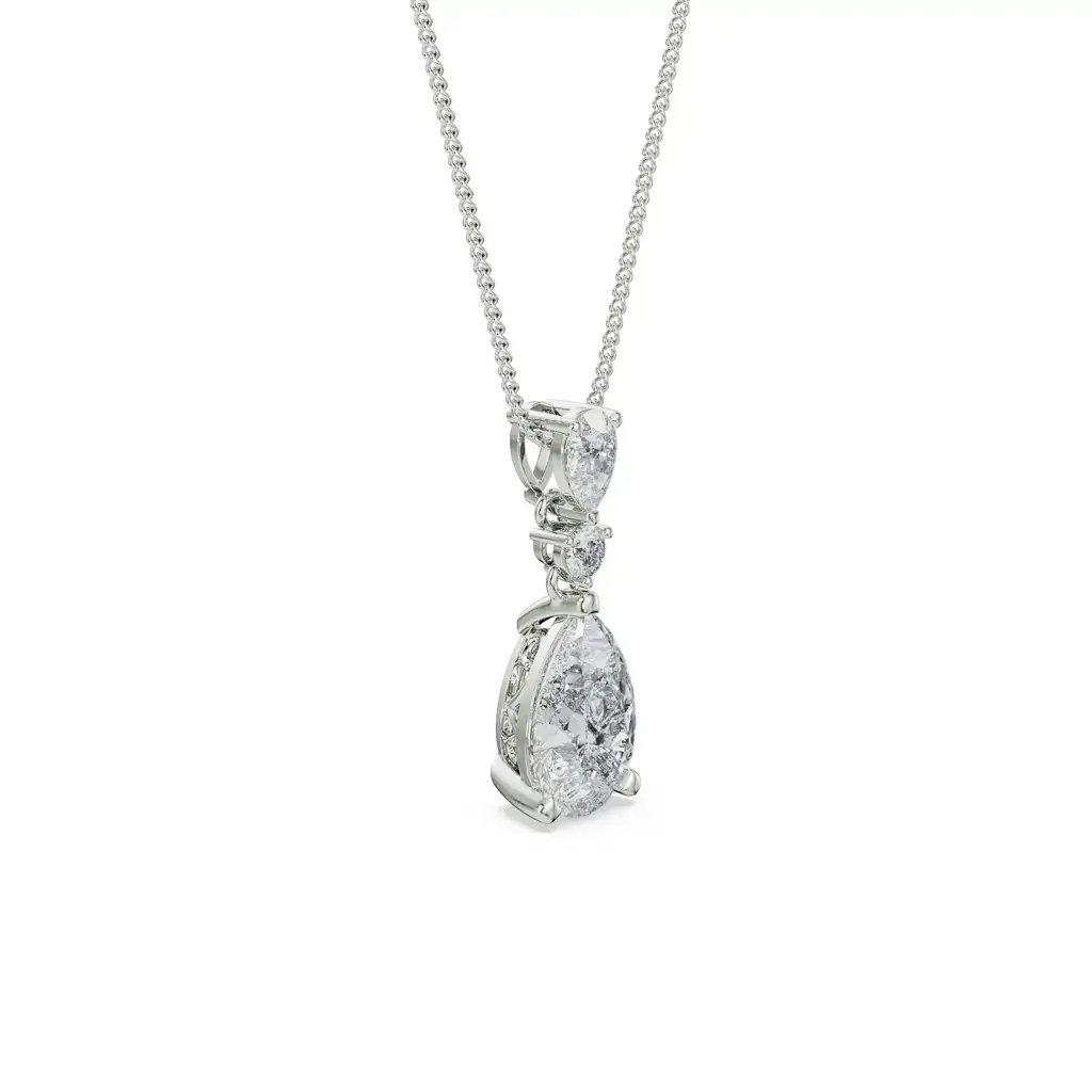 Pear Diamond Drop Pendant : P627