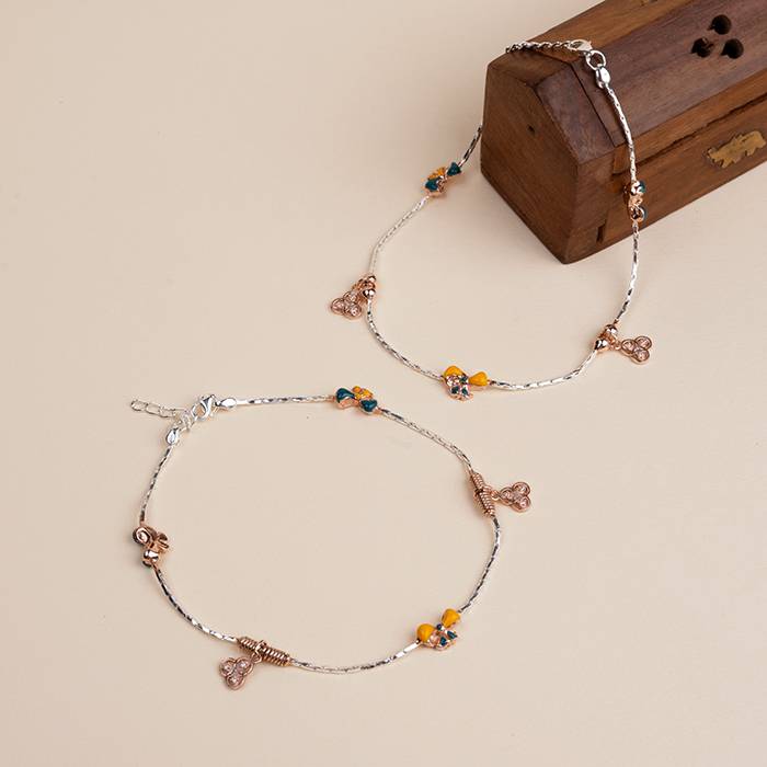 Breezy Bowtique Anklet : PA56