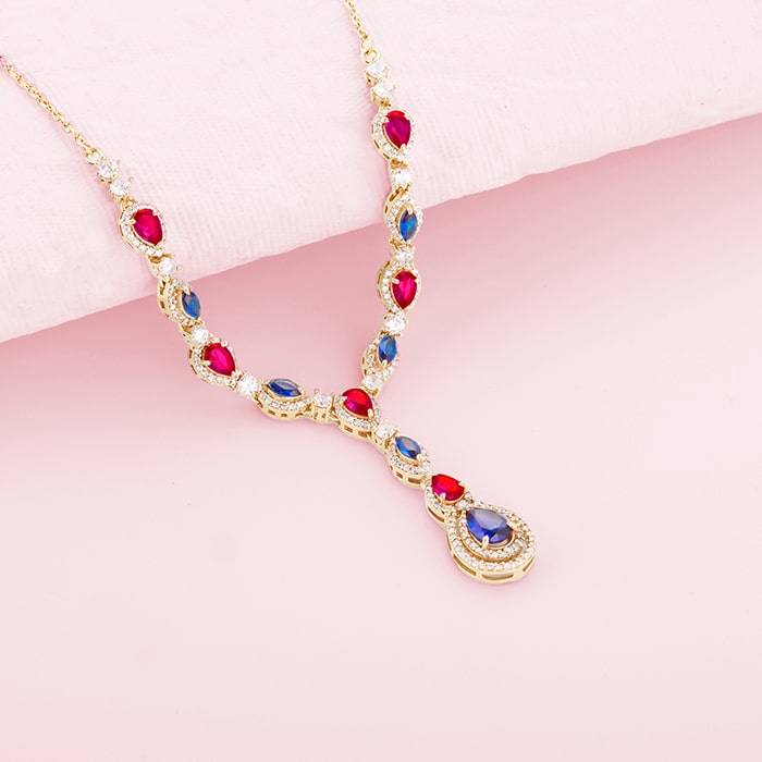 Golden Elegant Royalty Necklace : PD01199