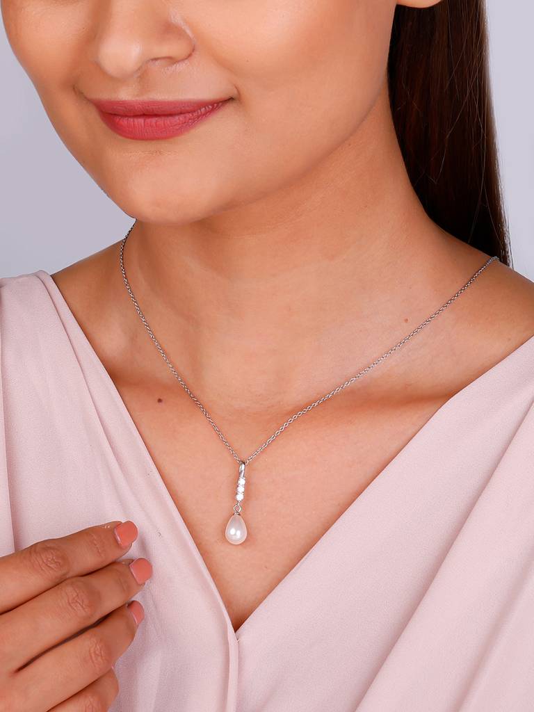 GIVA 925 Sterling Silver Anushka Sharma Silver Drop of Pearl Pendant with Link Chain