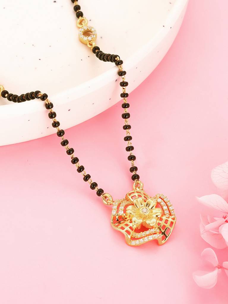 GIVA 925 Sterling Silver Anushka Sharma Golden Bewitching Beauty Mangalsutra