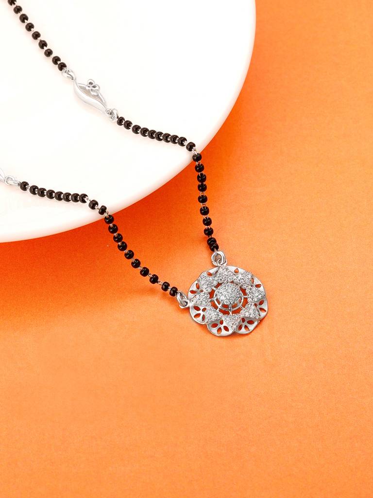 GIVA 925 Sterling Silver Anushka Sharma Silver Sparkles Mangalsutra