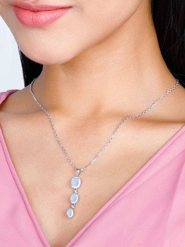 GIVA 925 Sterling Silver Heavenly Harmony Moonstone Necklace