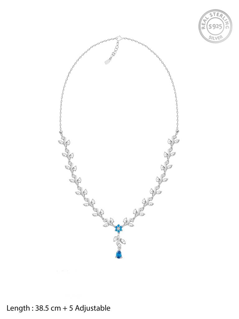 Giva 925 Sterling Silver Blue Daisy Necklace