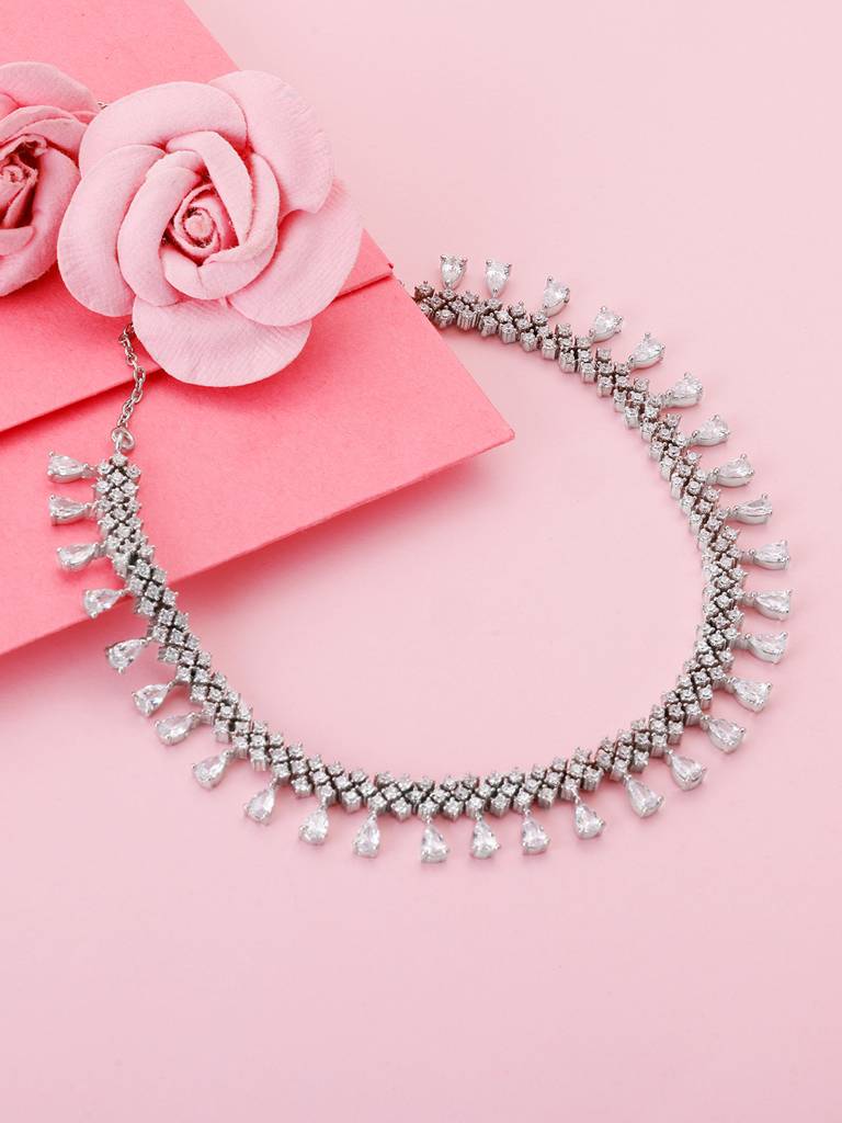 Giva 925 Sterling Silver Sparkling Star Necklace