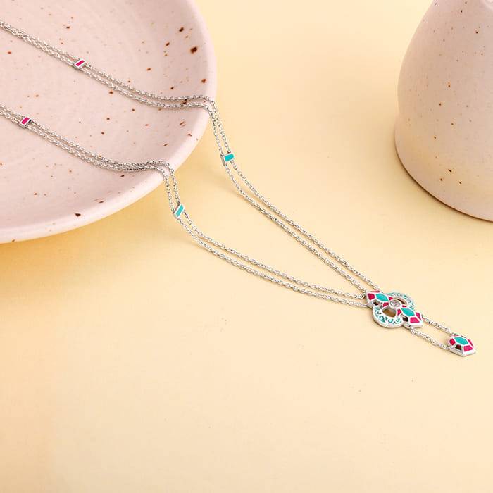 Oxidized Silver Quatrefoil Necklace : PD01884