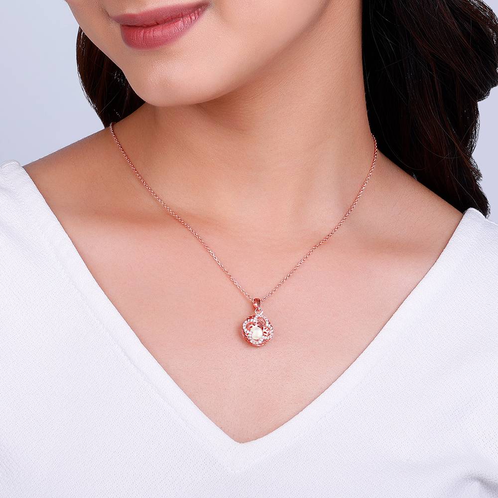 Giva 925 Silver Rose Gold Pearl In Quatrefoil Pendant : PD01903